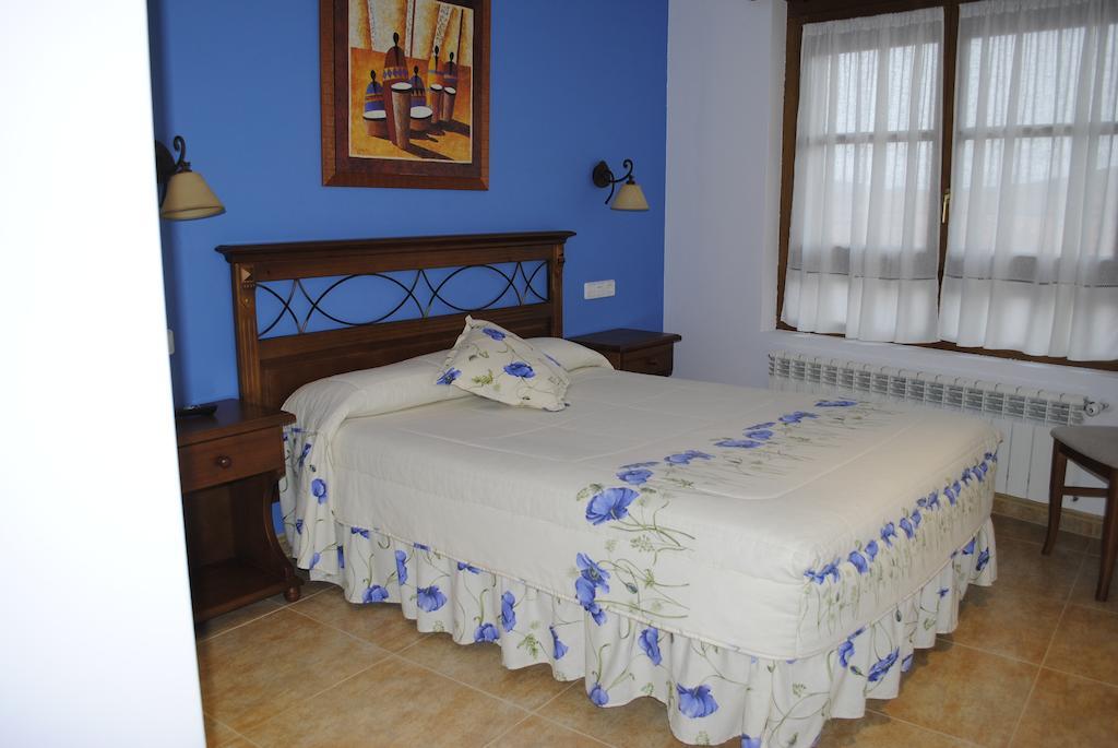 Hotel Rural La Corte De Los Pinares Vinuesa Camera foto
